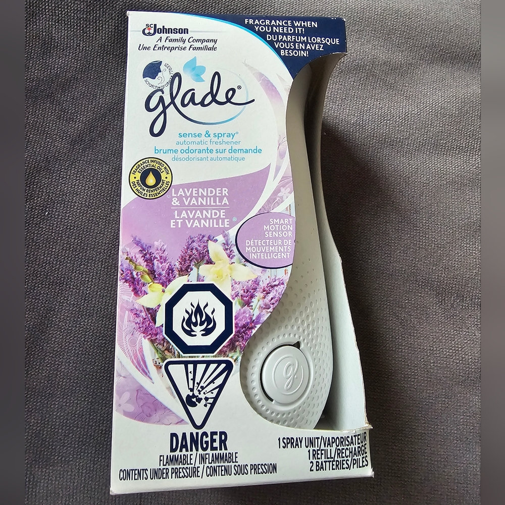 Glade Sense & Spray Automatic Air Freshener 🌸